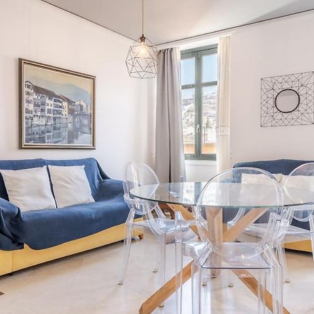 Gran Via Apartment Granada Exterior photo