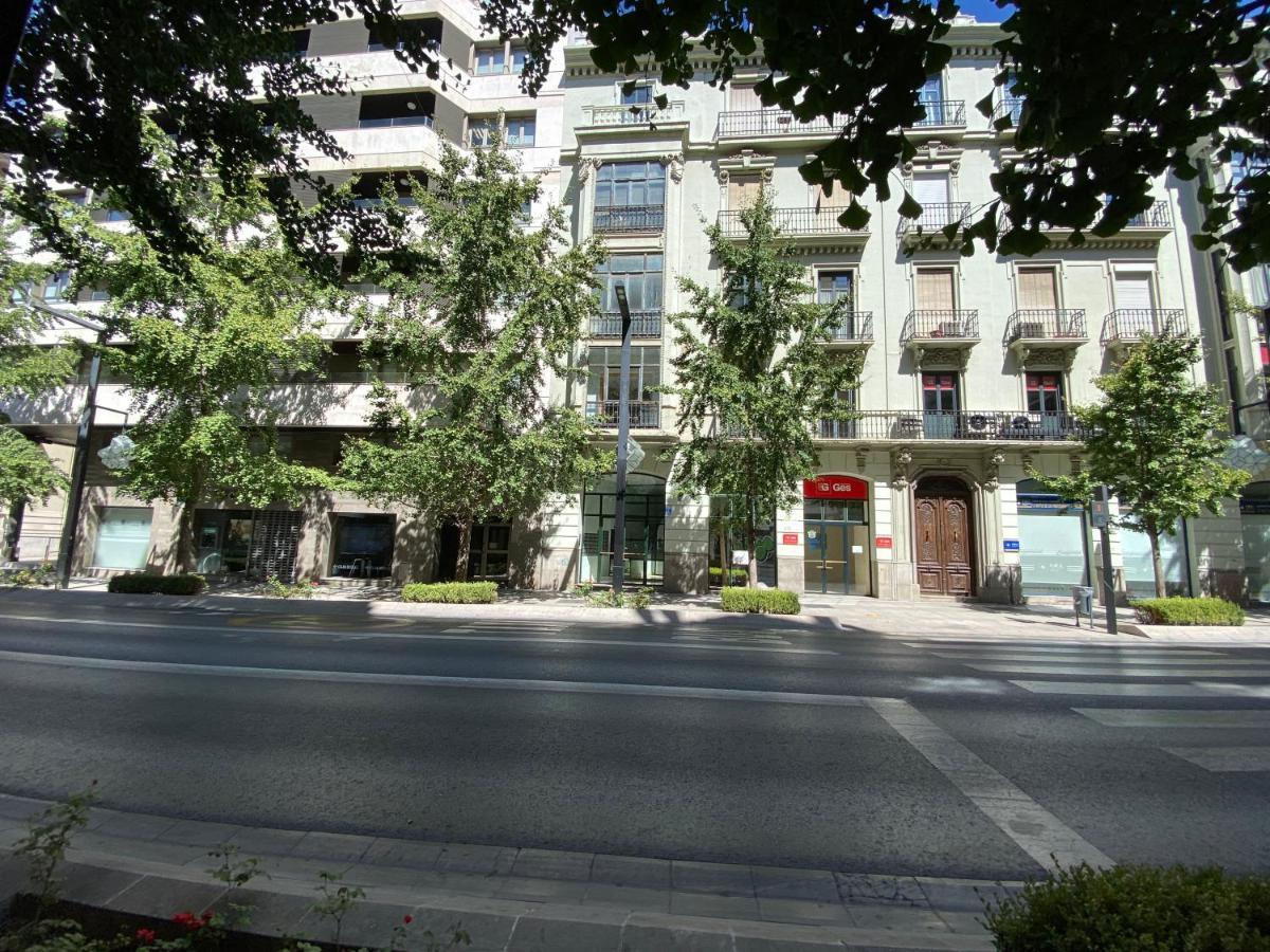 Gran Via Apartment Granada Exterior photo